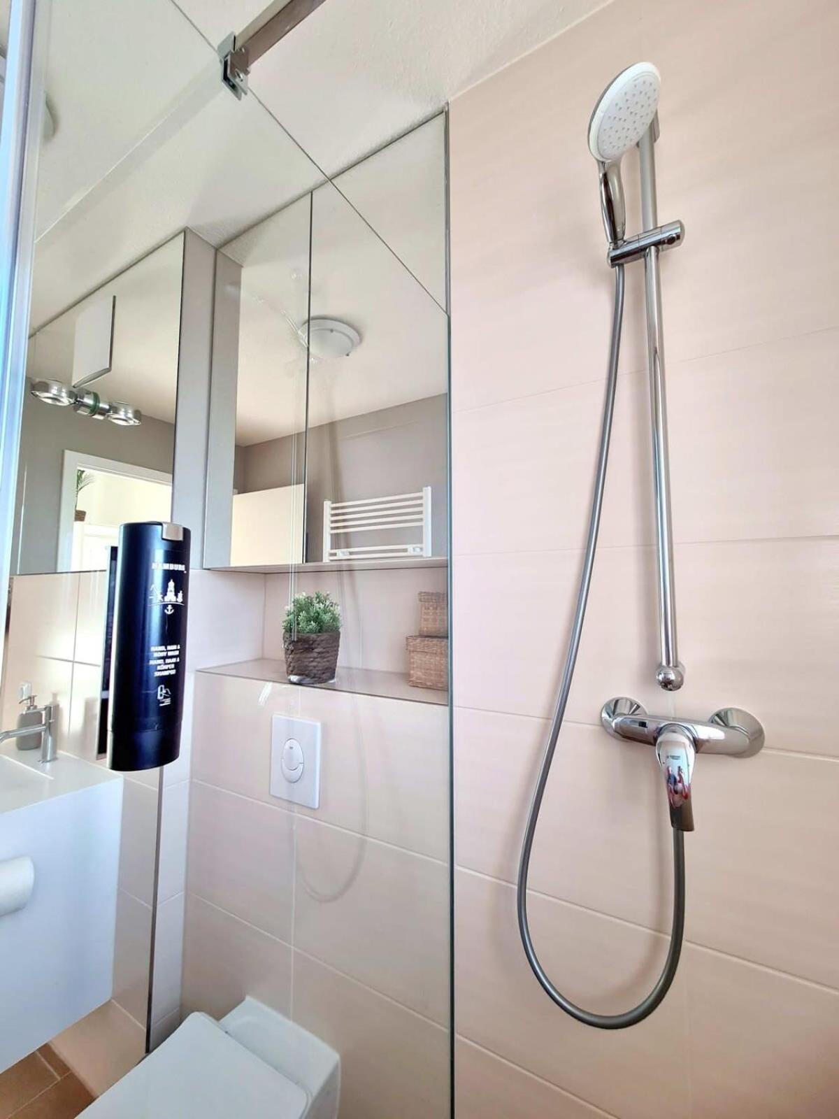 Urban Living - Top Floor Apartment Hamburg Luaran gambar
